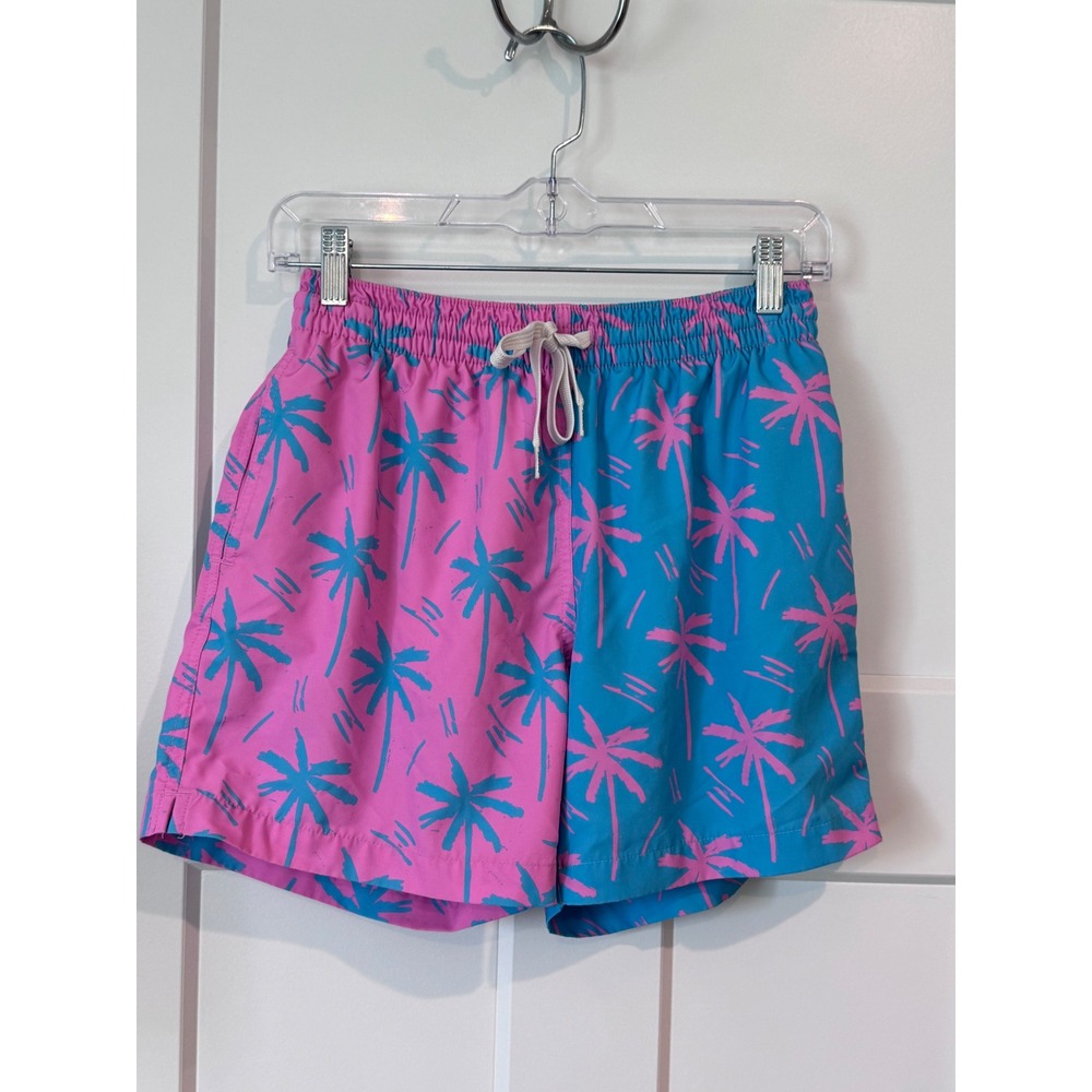 Chubbies Mens Swim Trunks Small 5.5 Inseam Pink Blue Palm Tree Colorblock Shorts